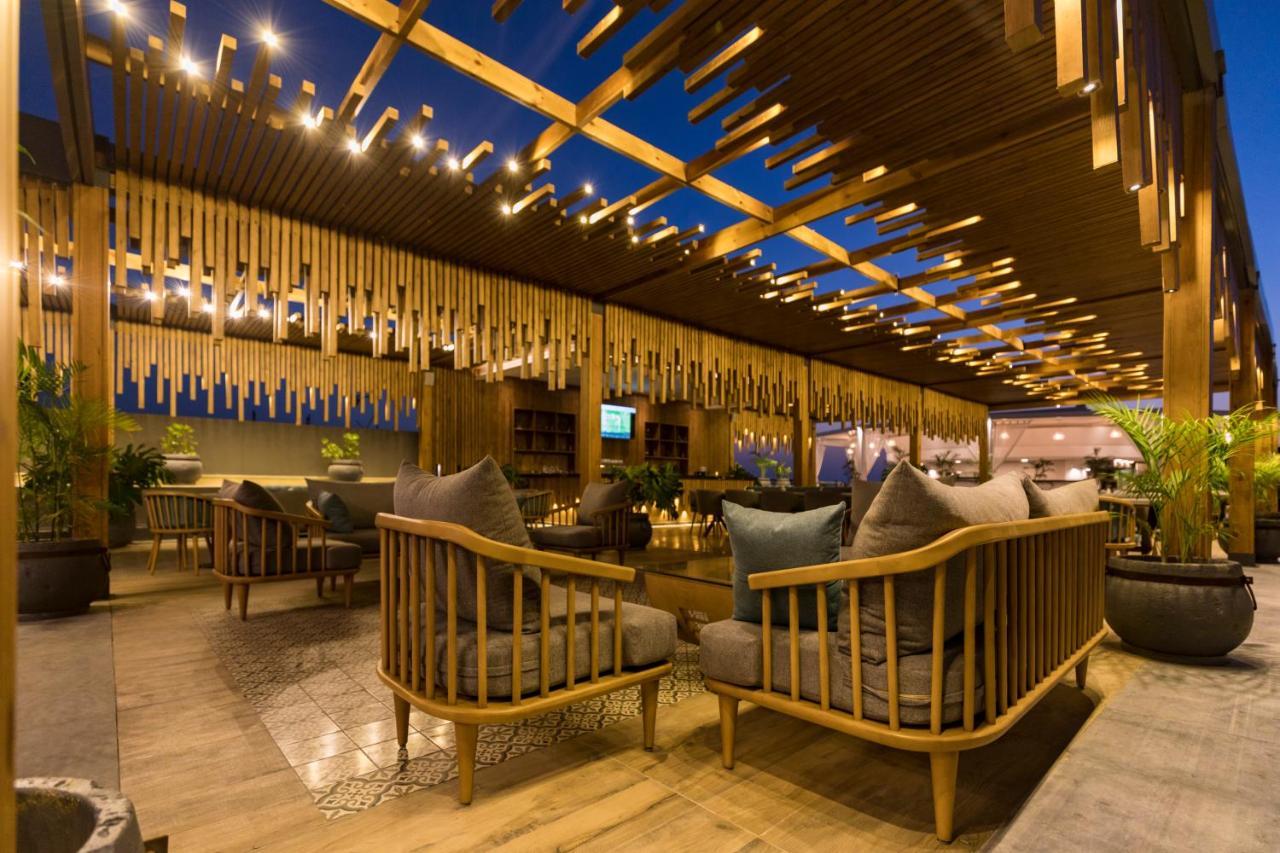 Sunrise Alex Avenue Hotel Alexandria Exterior foto The interior of the restaurant